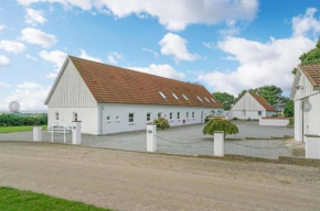 Awesome Home In Ebeltoft With 2 Bedrooms And Internet, Ebeltoft